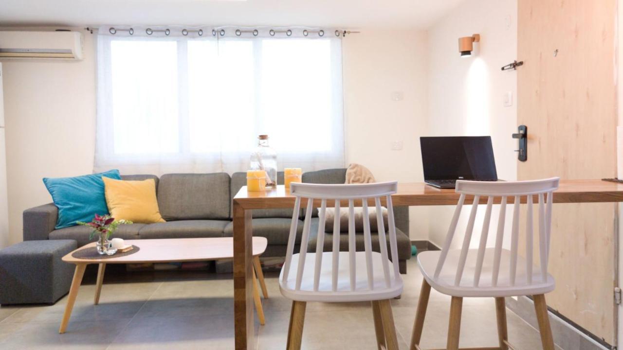 Primrose Boutique Apartment Ашдод Экстерьер фото